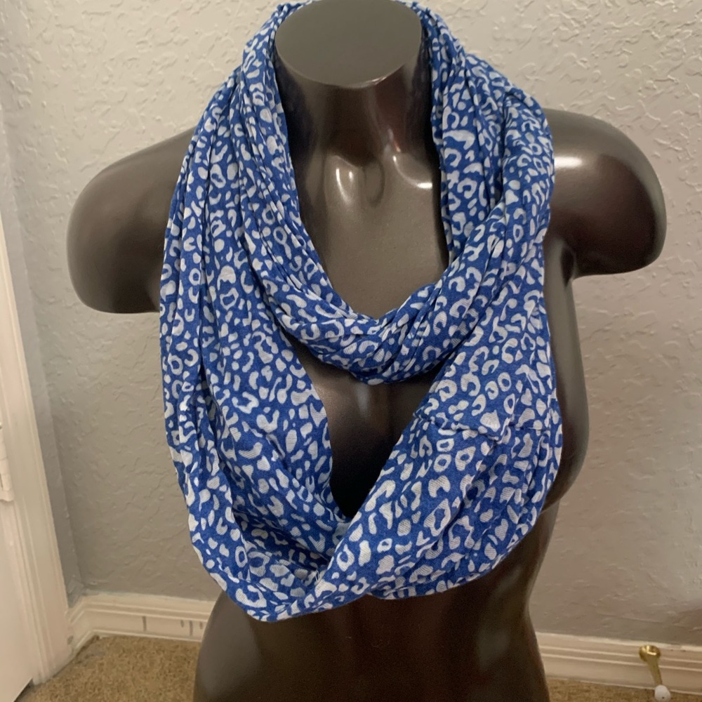 Blue cheetah scarf (thin material) super cute